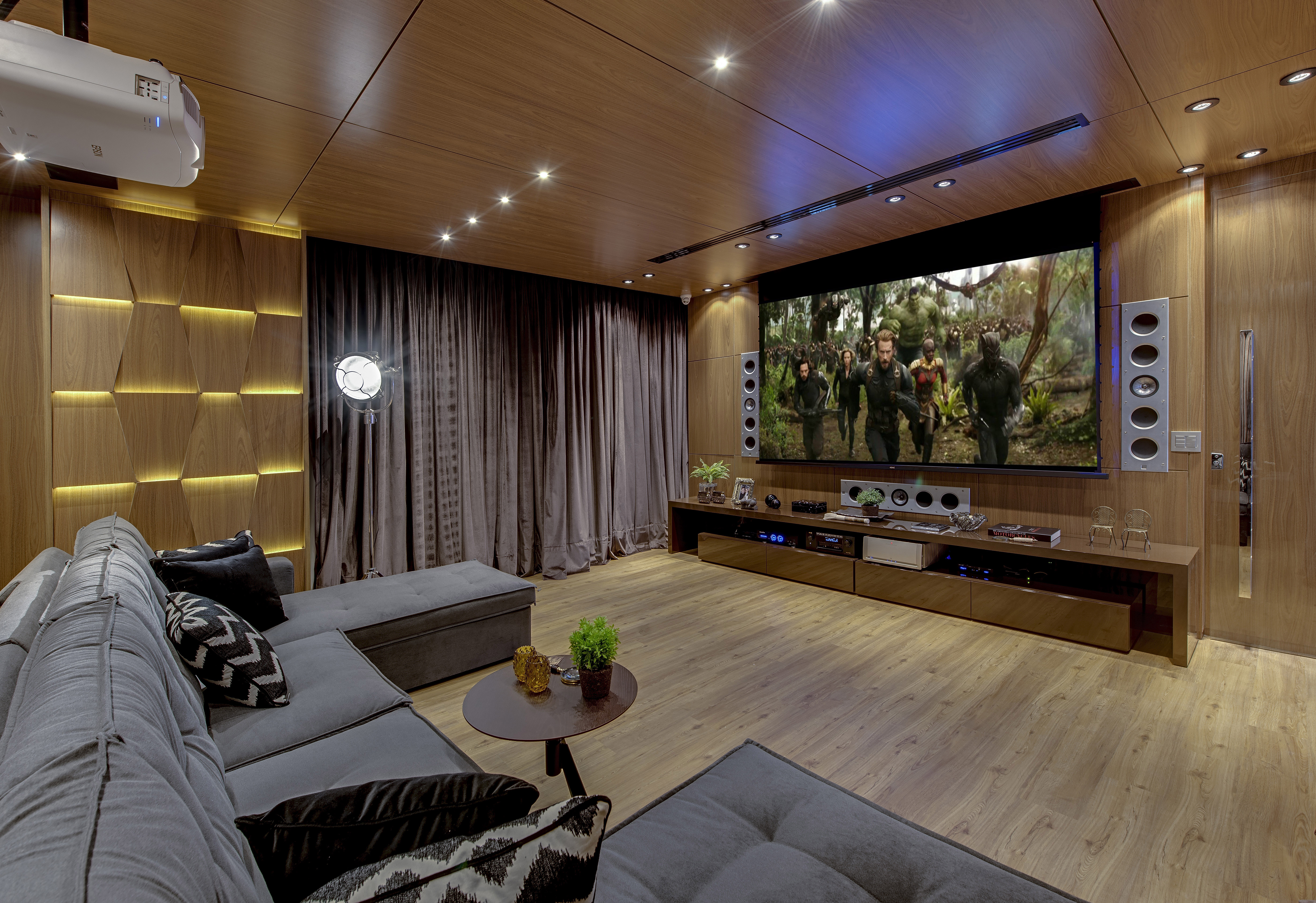 Home Theater de Alto Padrão